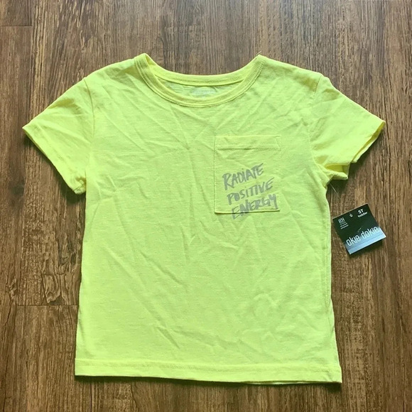 Boys Okie Dokie Graphic Crewneck T-Shirt 5T - Picture 1 of 6